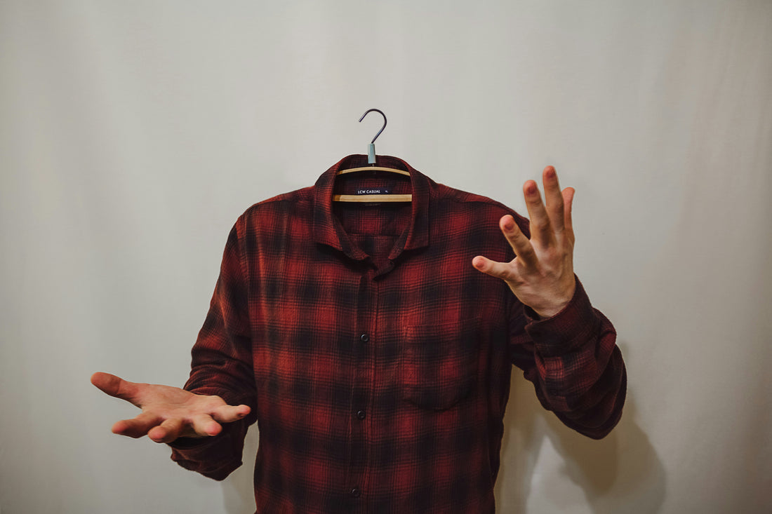 How to Choose Funny T Shirts That Don’t Scream “I Tried Too Hard”